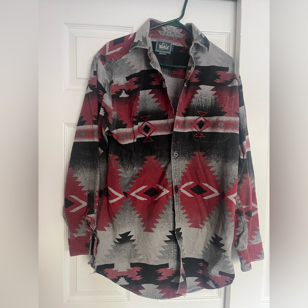 Vintage Woolrich Southwestern Print Button-Up Shirt Made in USA Size Large Aztec